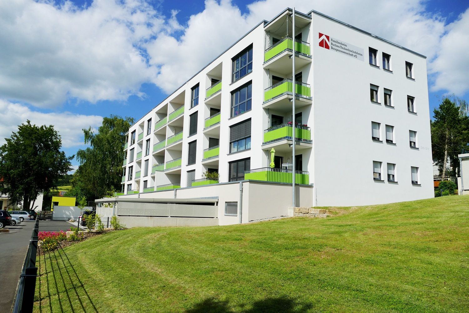 Aussenansicht_4_Juni_2016_1500.jpg