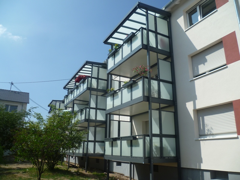 Anselm-Feuerbach-Straße 3, 5